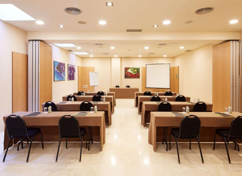 Conference room Photo