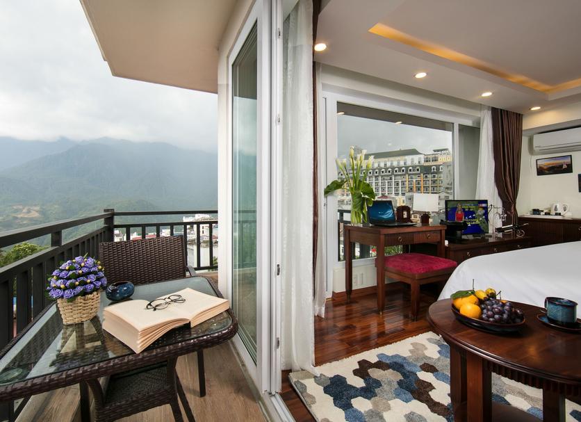 Balcony Photo