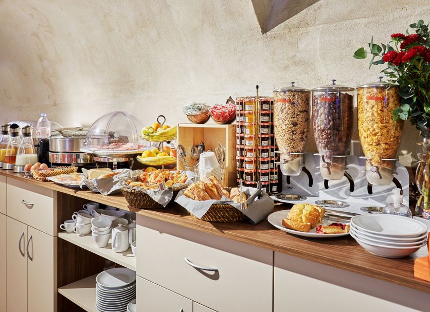 Buffet Photo