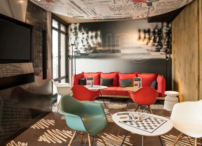 Lounge Photo