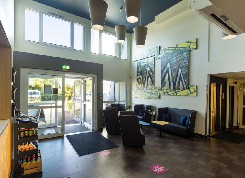 Lobby Photo