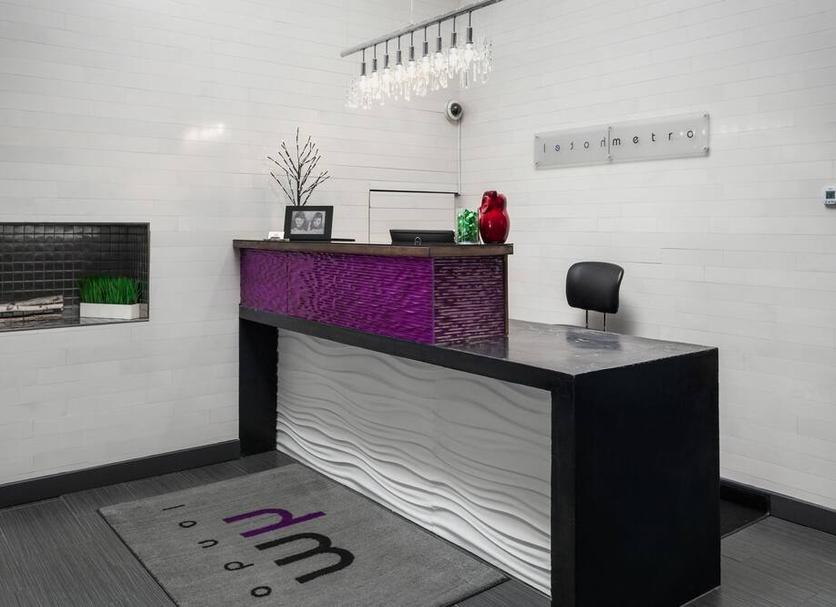 Front desk Photo