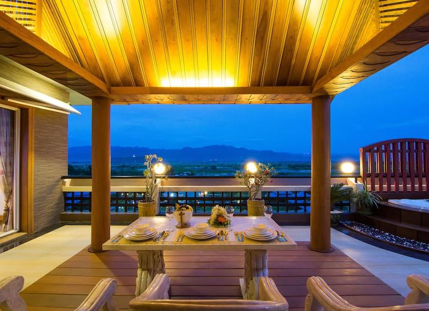 Balcony Photo