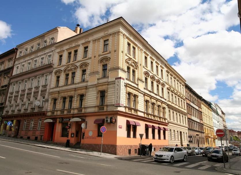 Building Photo