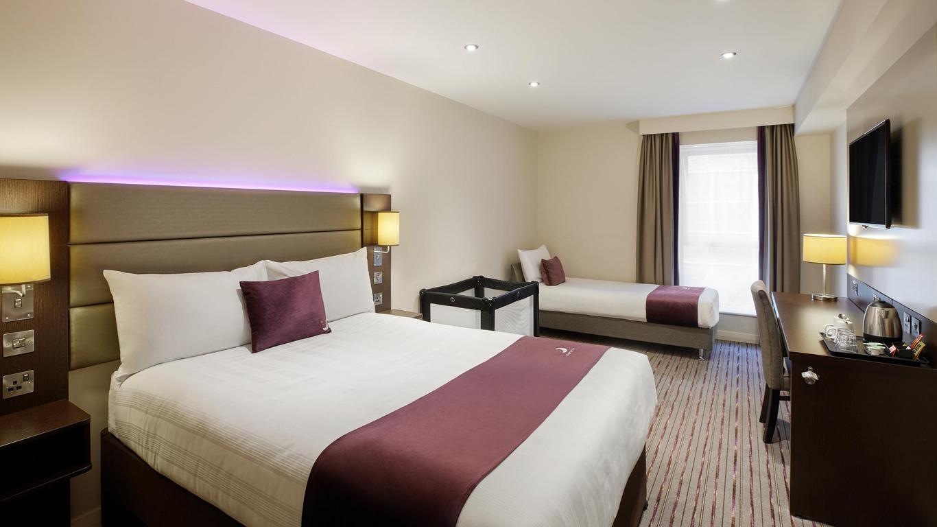 Premier Inn Cardiff East