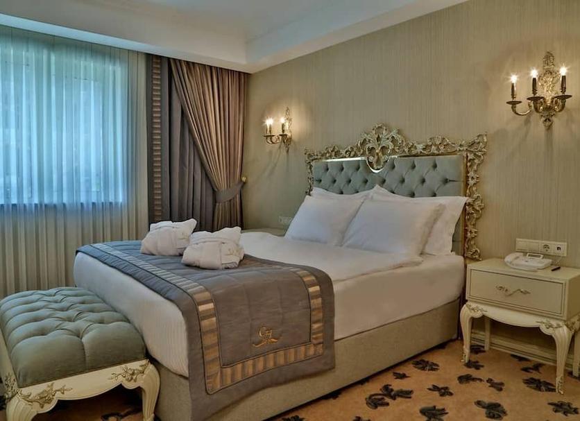 Bedroom Photo