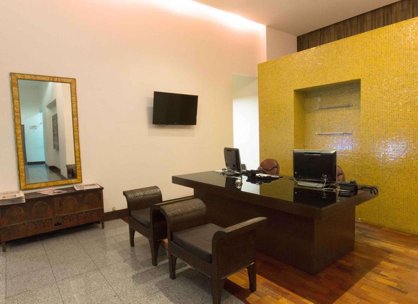 Business center Photo
