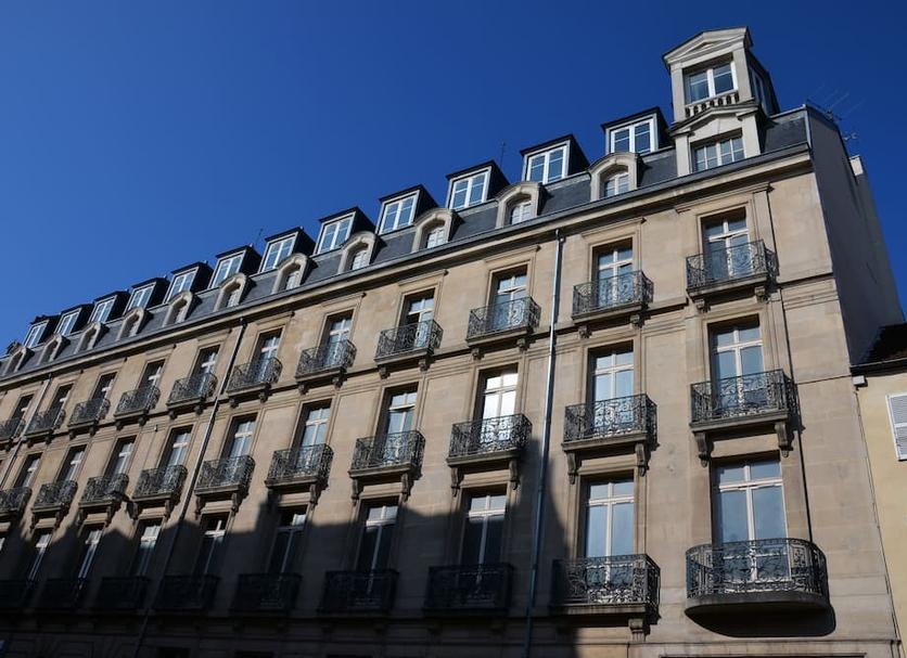 Building Photo