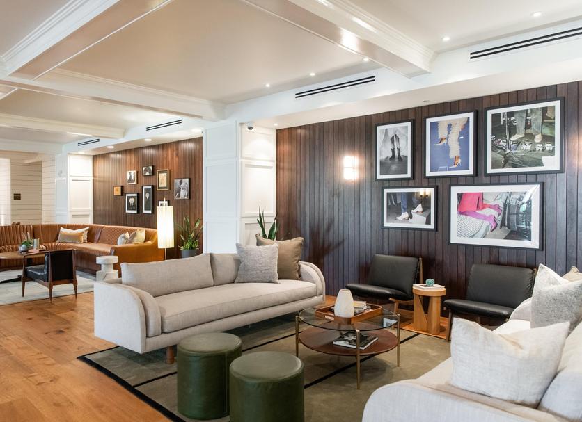Lounge Photo