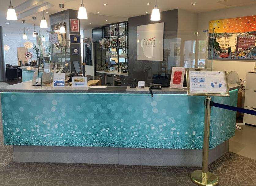 Front desk Photo