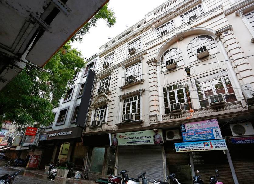 Building Photo