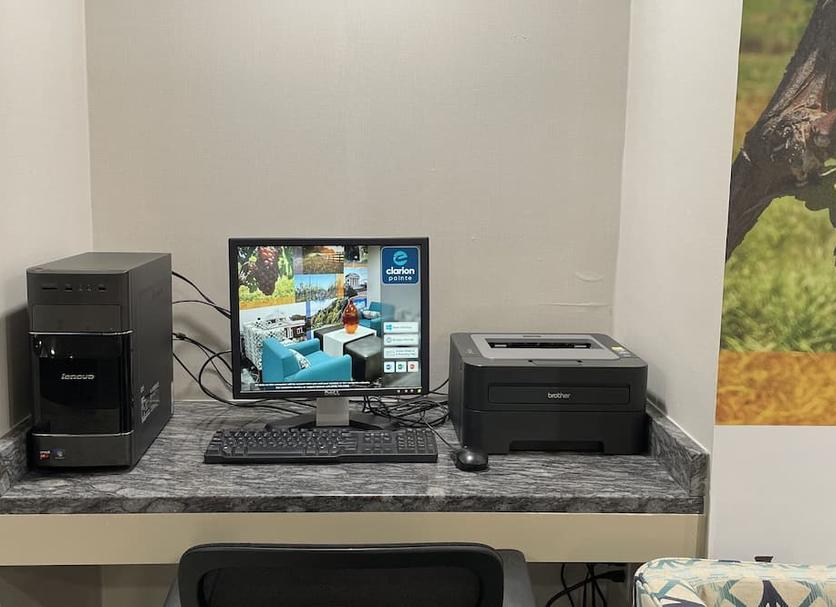 Business center Photo