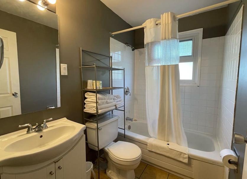 Bathroom Photo