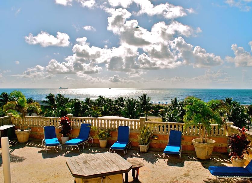 Balcony Photo