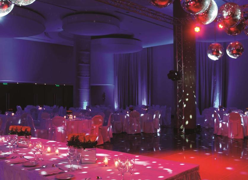 Banquet hall Photo
