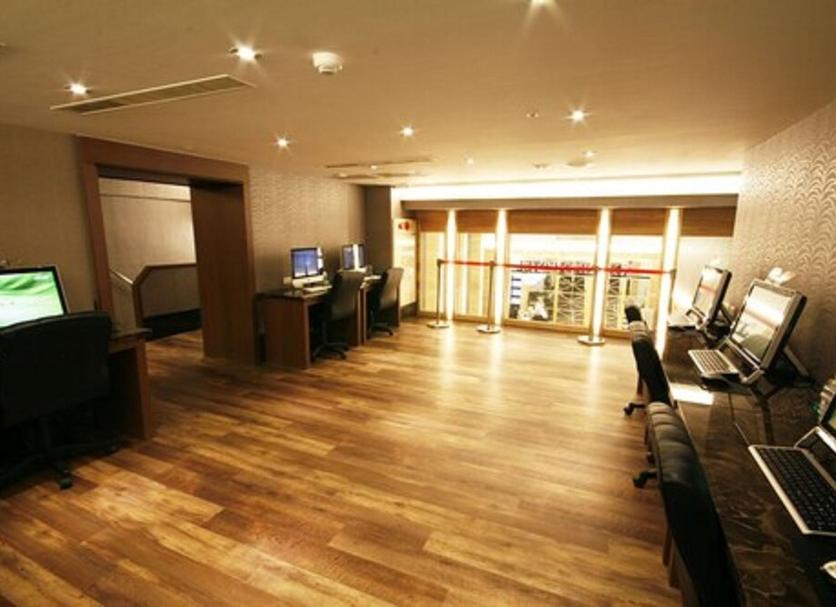 Business center Photo