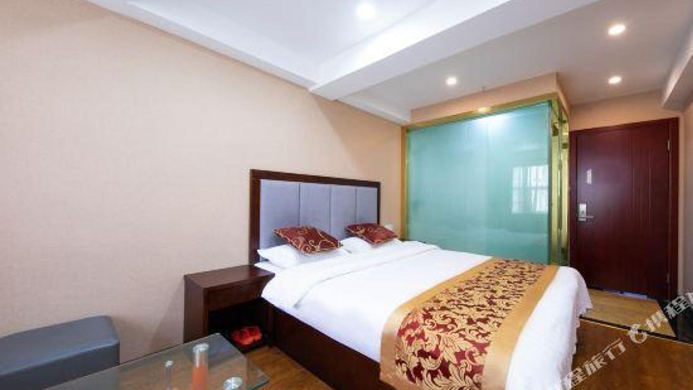 Yueyou Hotel Chongqing Airport