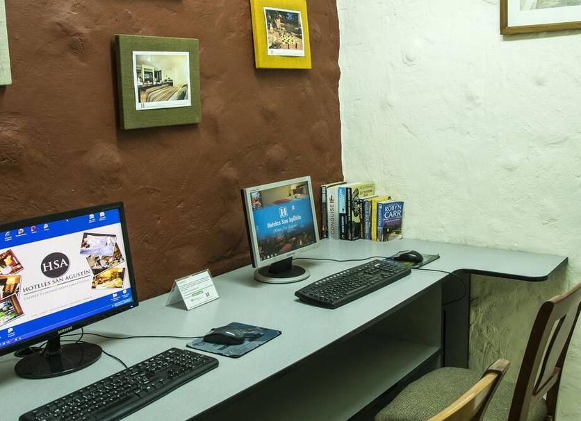 Business center Photo