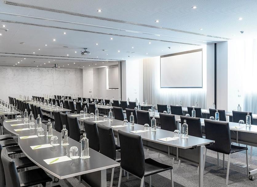 Conference room Photo