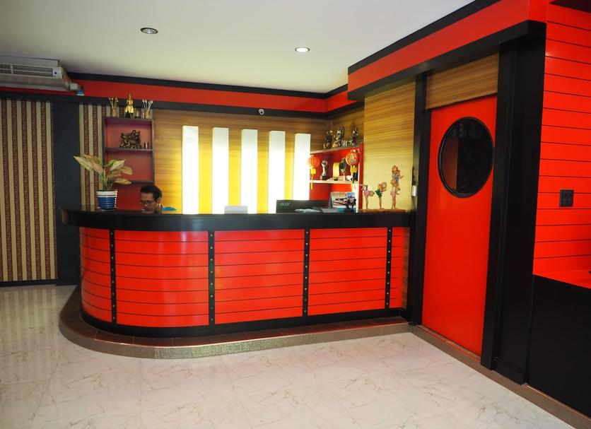 Front desk Photo