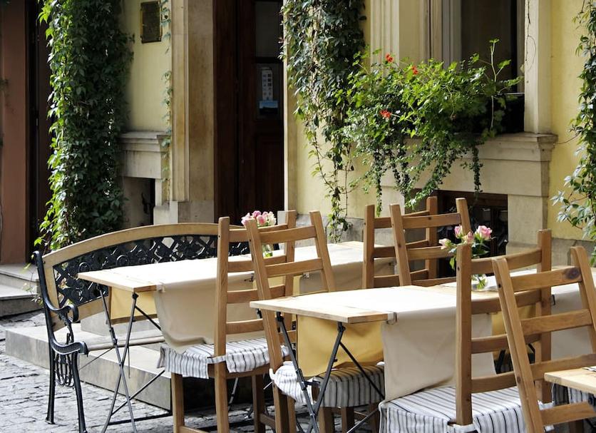 Restaurant Photo