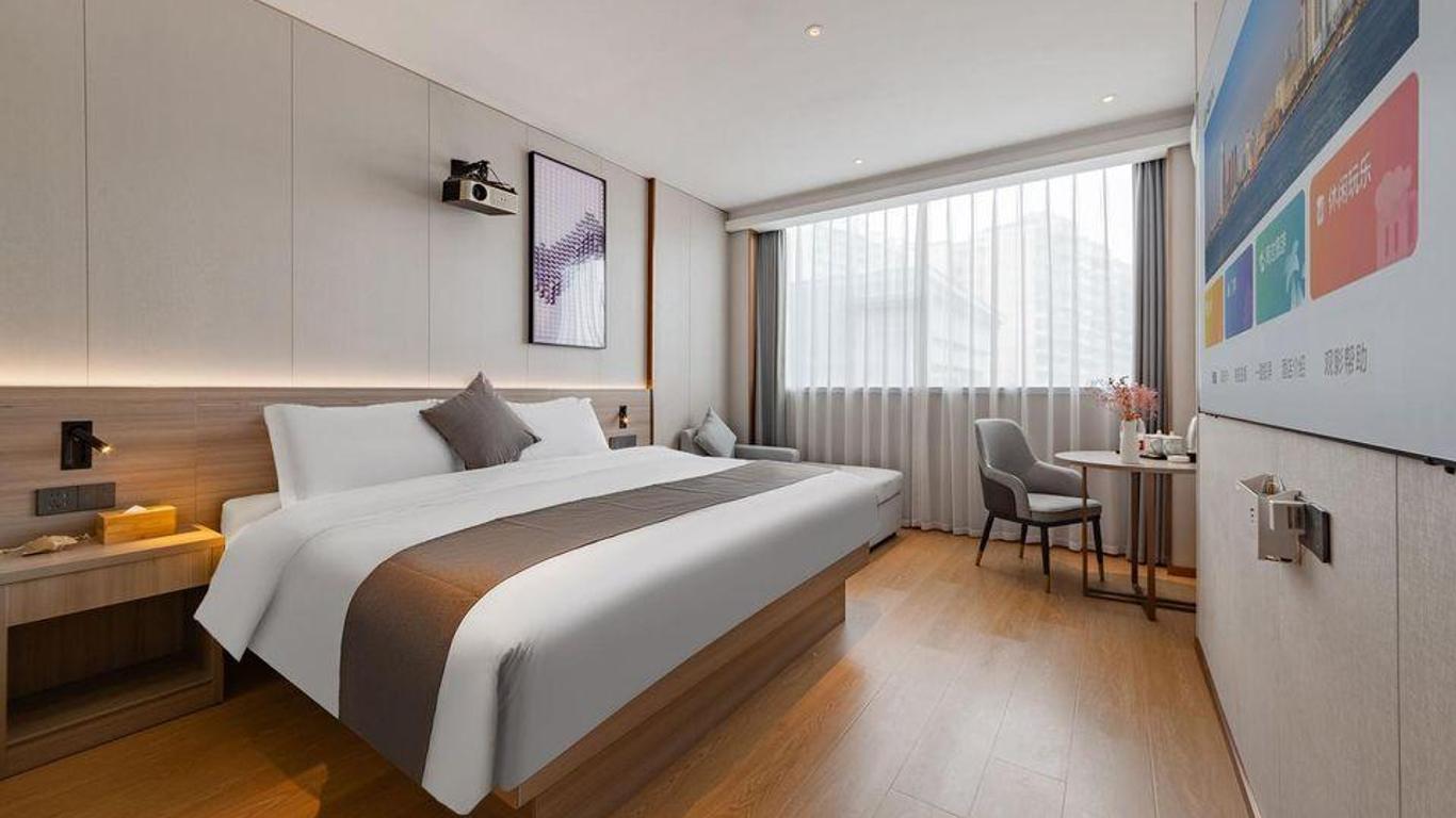 Lis Hotel