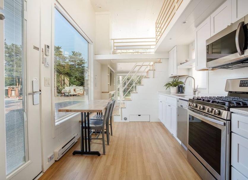 Kitchen Photo