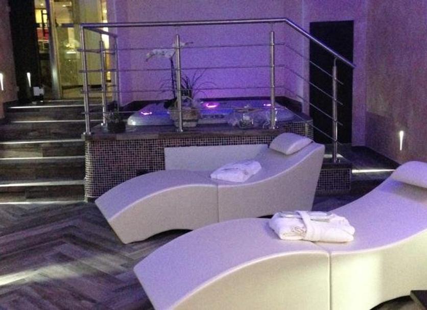 Spa Photo