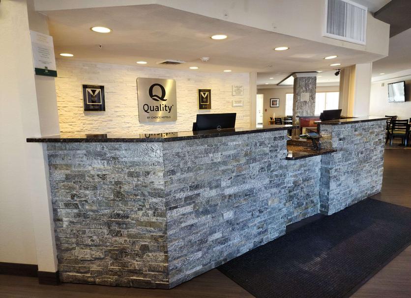 Front desk Photo