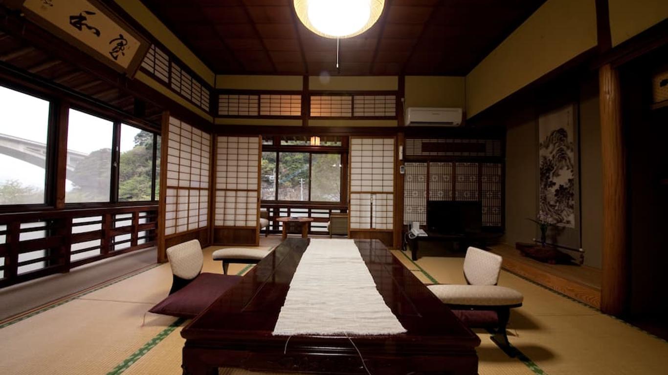 Okamotoya Ryokan