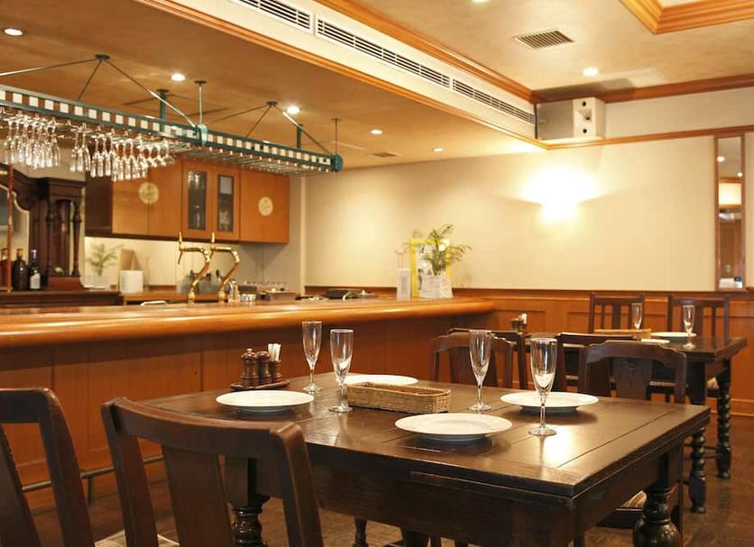 Restaurant Photo