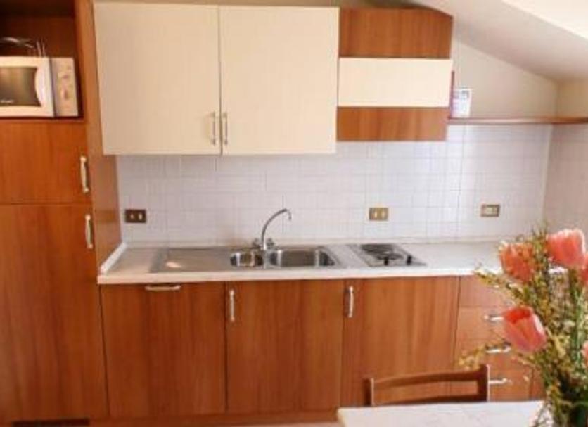 Kitchen Photo