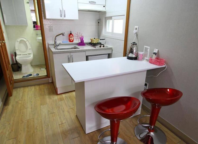 Kitchen Photo