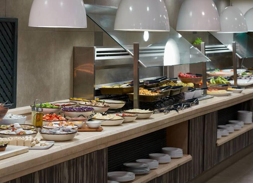 Buffet Photo