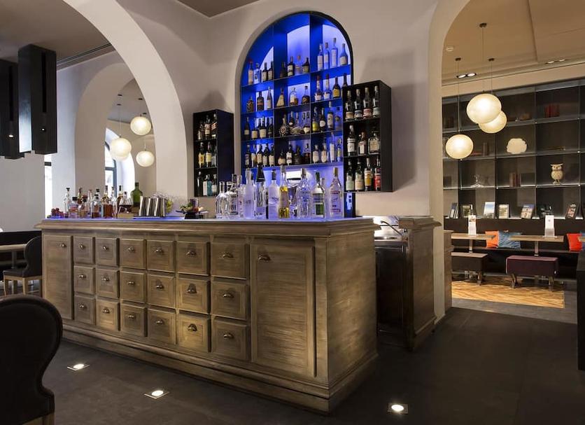 Bar Photo