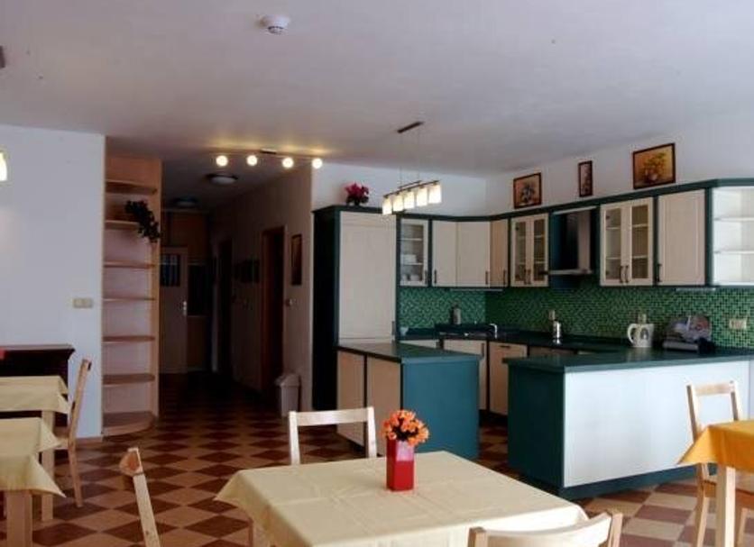Kitchen Photo