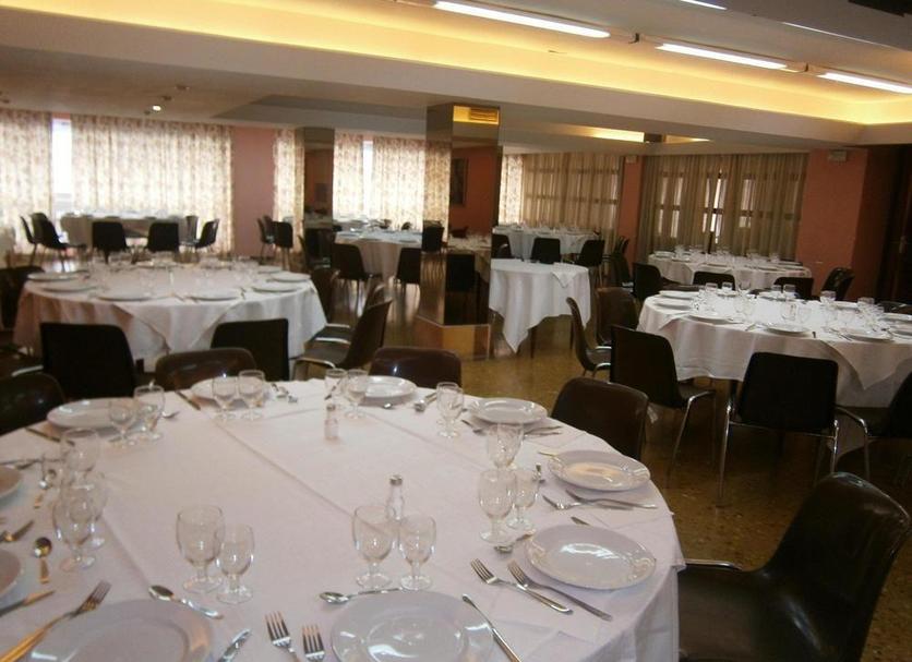 Banquet hall Photo