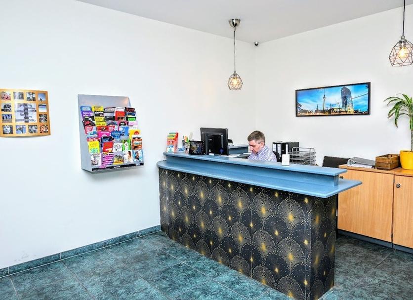 Front desk Photo
