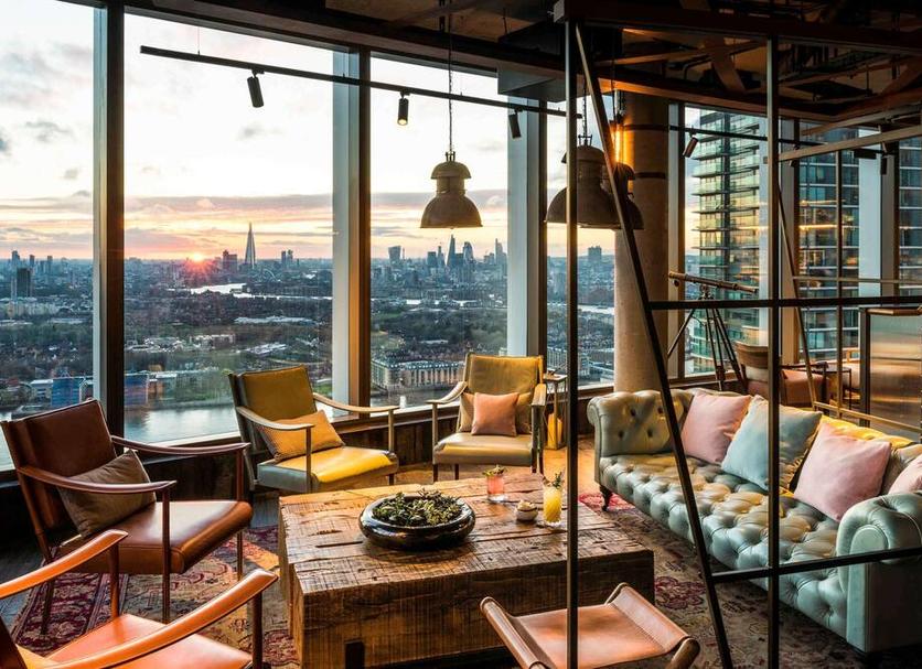 Lounge Photo