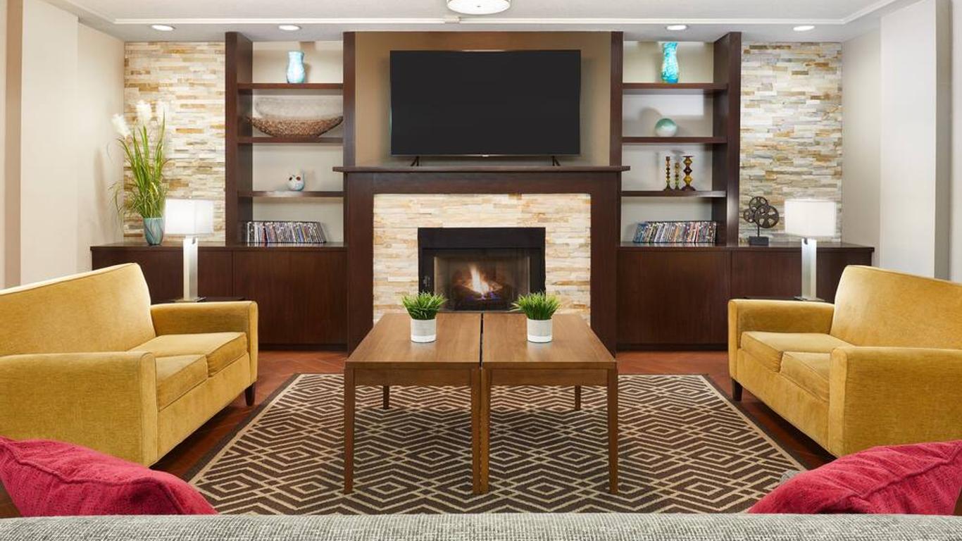 Staybridge Suites Orlando Airport South