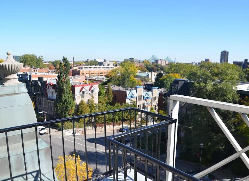 Balcony Photo