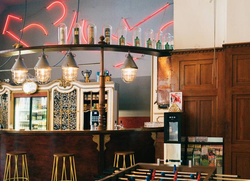 Bar Photo