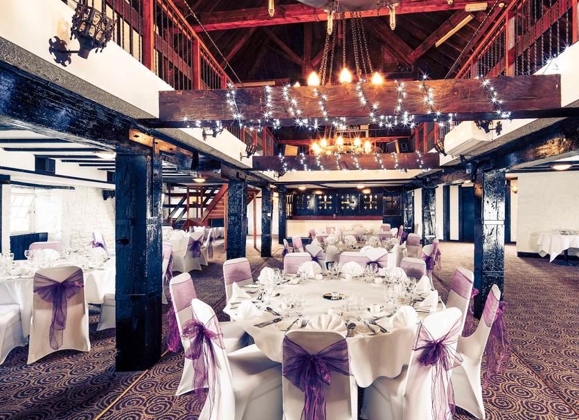 Banquet hall Photo