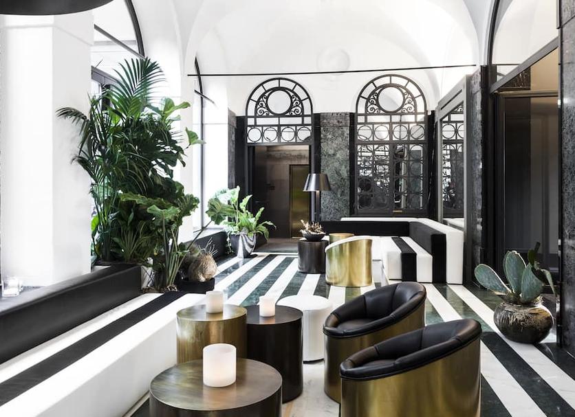 Lobby Photo