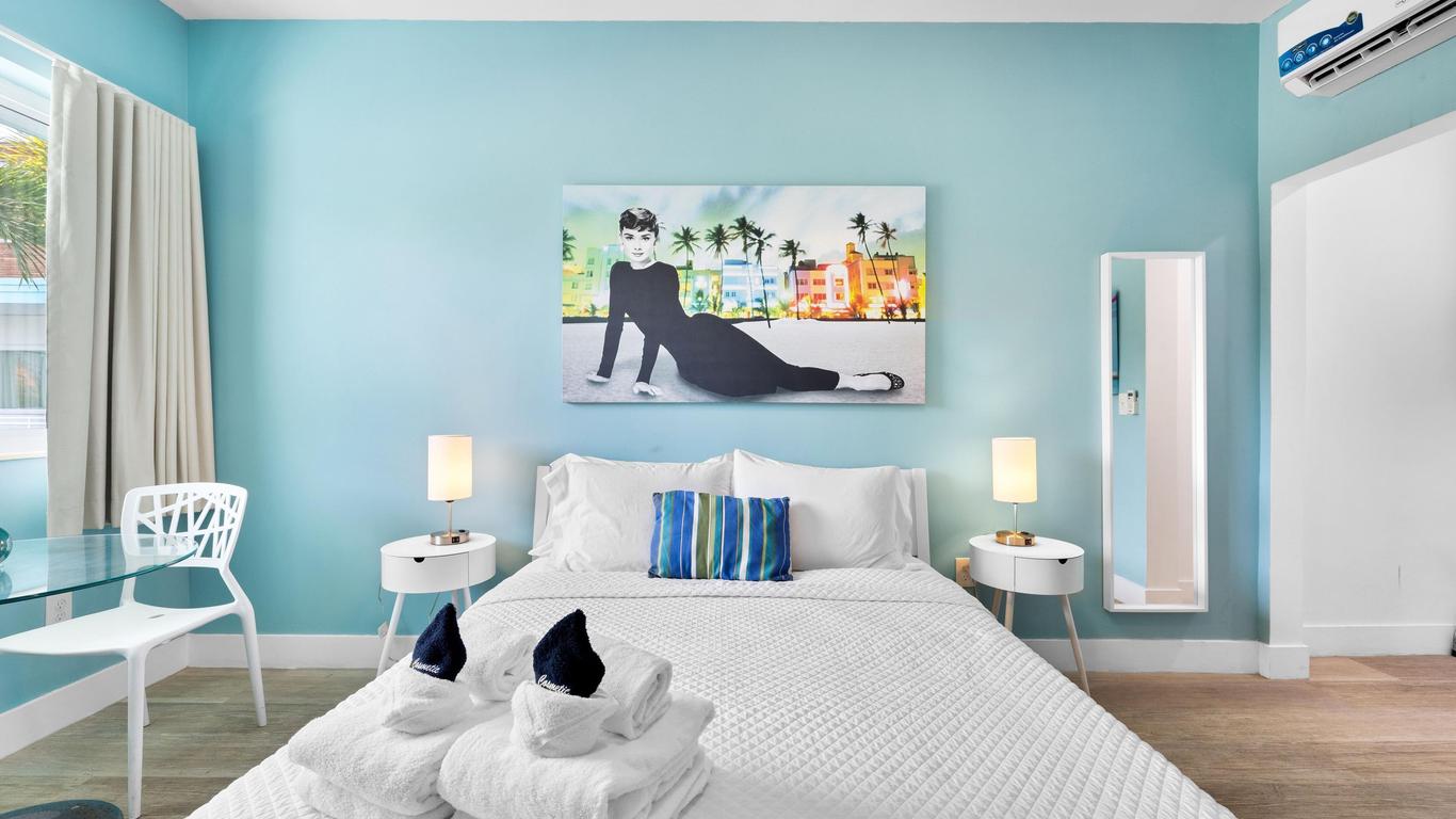 The New Yorker Miami Hotel