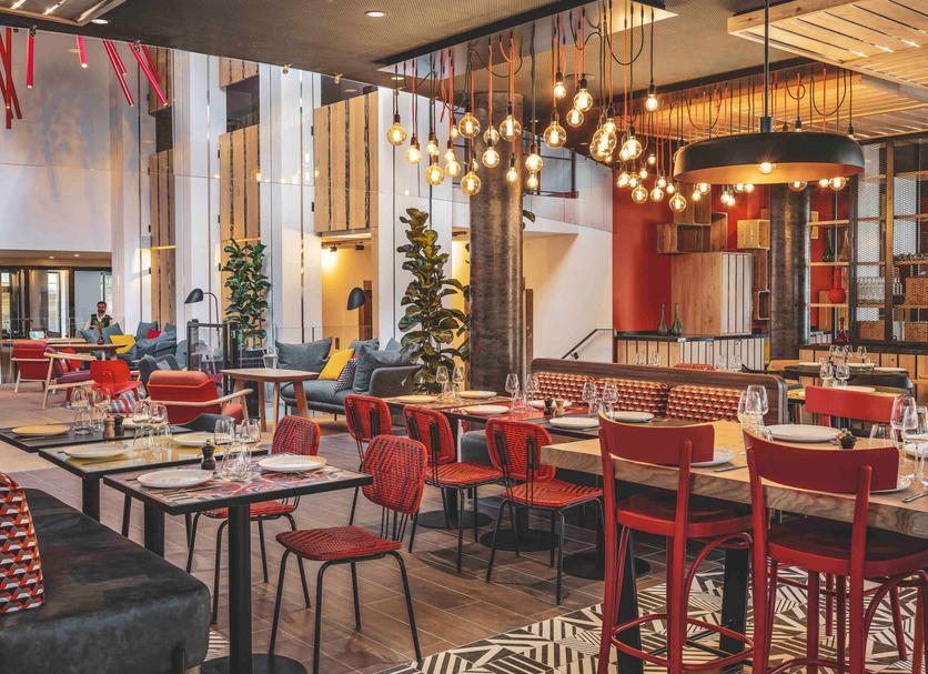 Restaurant Photo