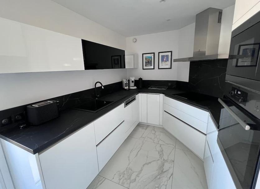 Kitchen Photo