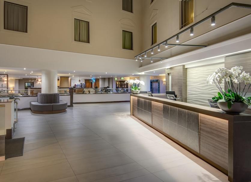 Front desk Photo