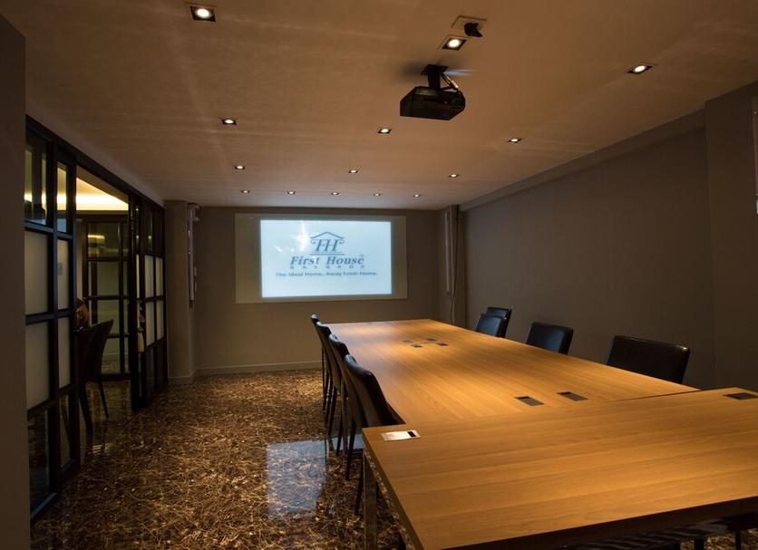 Conference room Photo
