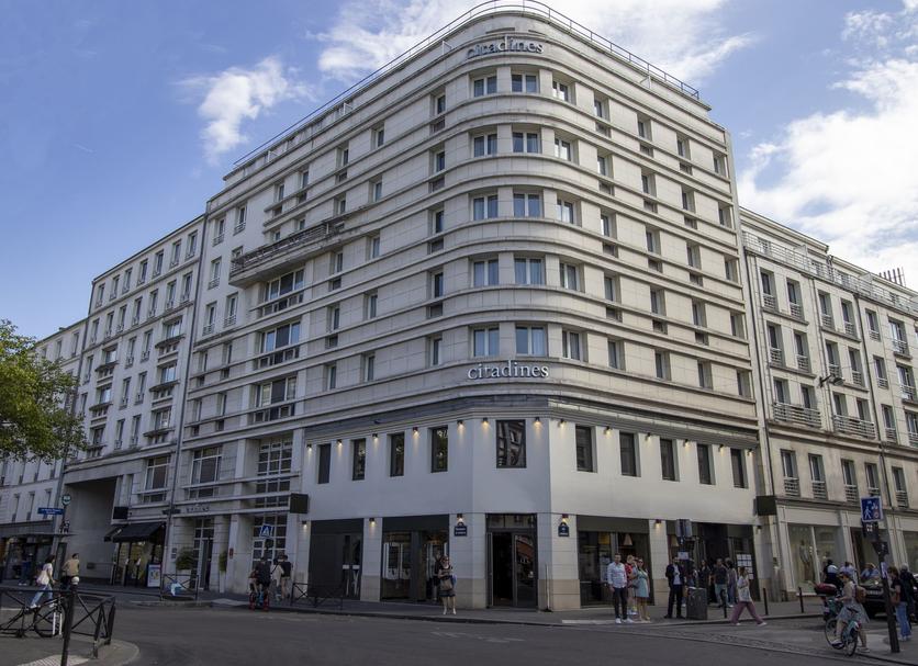 Building Photo